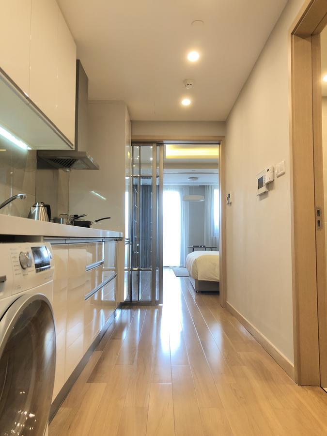 One Sunland Serviced Suites Managed By Lanson Place Шанхай Номер фото